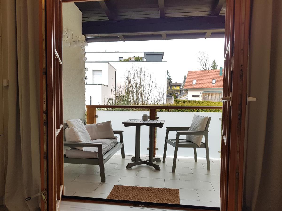 Wohnung Mit Balkon In Velden - Appartment Berge Bytilly 벨덴암워스에르시 외부 사진